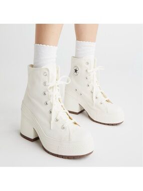 NEW CONVERSE Chuck Taylor 70s Deluxe Heeled Sneakers In White M-6 W-8